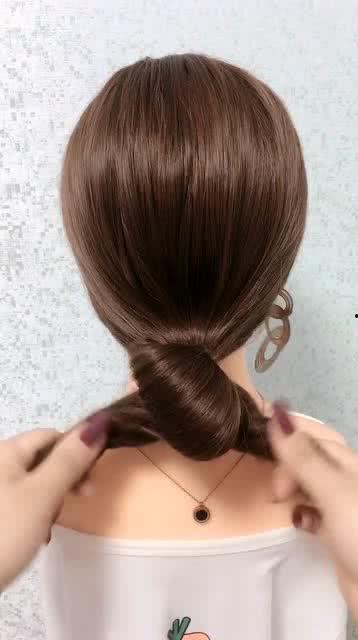 网红编马尾,轻松打造时尚潮流发型