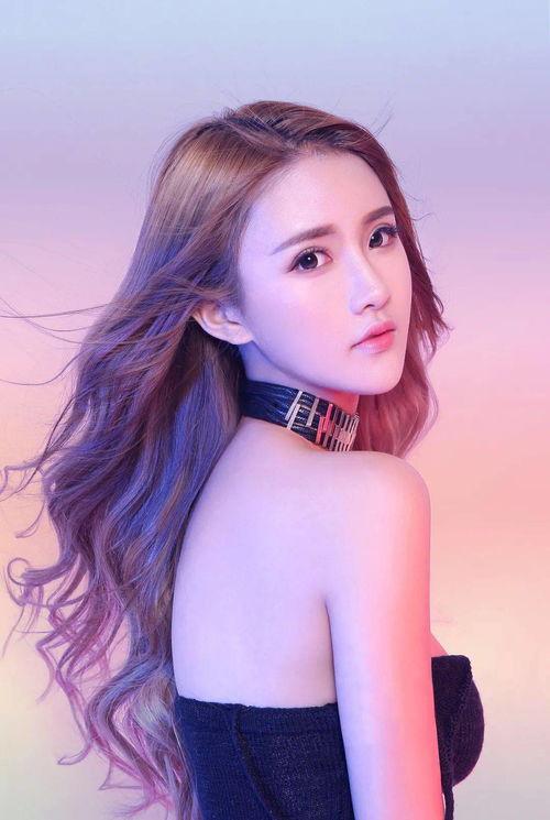 阿涵 网红,从网红到现象，揭秘网络红人的崛起之路